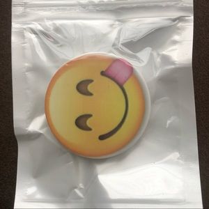 Smiley face popsocket (NWOT)